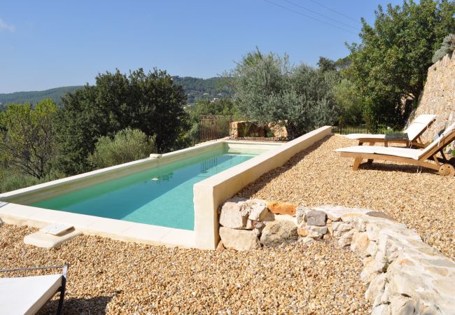 House in Cotignac - Le Collet : Comfortable Holidayhome with an Amazing view  over the Green Provence