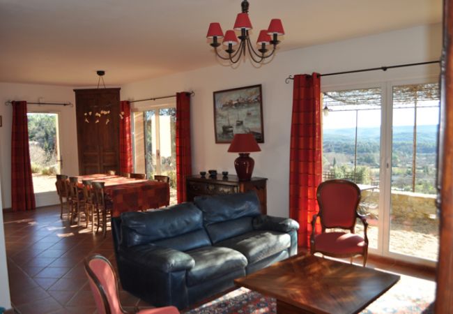 House in Cotignac - Le Collet : Comfortable Holidayhome with an Amazing view  over the Green Provence