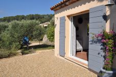 House in Cotignac - Le Collet : Comfortable Holidayhome with an Amazing view  over the Green Provence