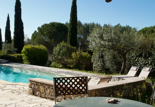 House in Cotignac - Les Valérianes, holidays home in Provence with private pool House in Cotignac - Les Valérianes, holidays home in Provence with private pool