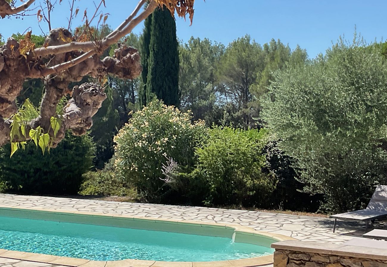 House in Cotignac - Les Valérianes, holidays home in Provence with private pool House in Cotignac - Les Valérianes, holidays home in Provence with private pool