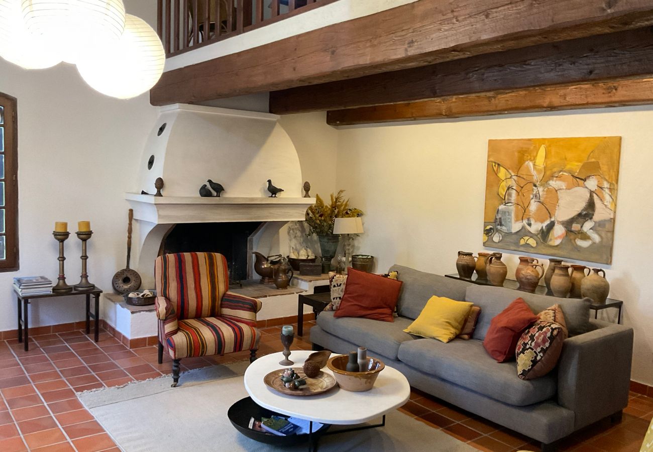 House in Cotignac - Les Valérianes, holidays home in Provence with private pool House in Cotignac - Les Valérianes, holidays home in Provence with private pool