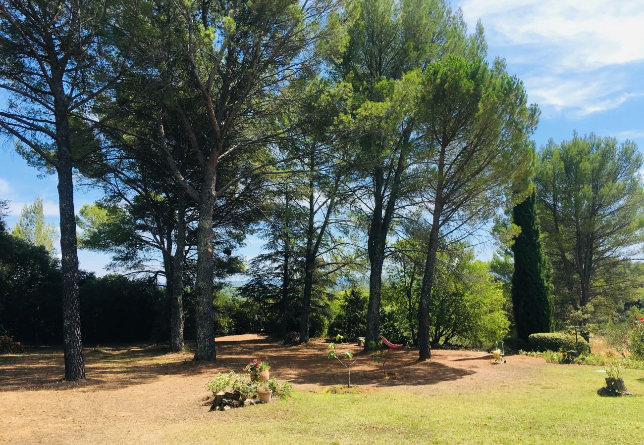 House in Cotignac - La Ralaye : peaceful close to shops and restaurants House in Cotignac - La Ralaye : peaceful close to shops and restaurants
