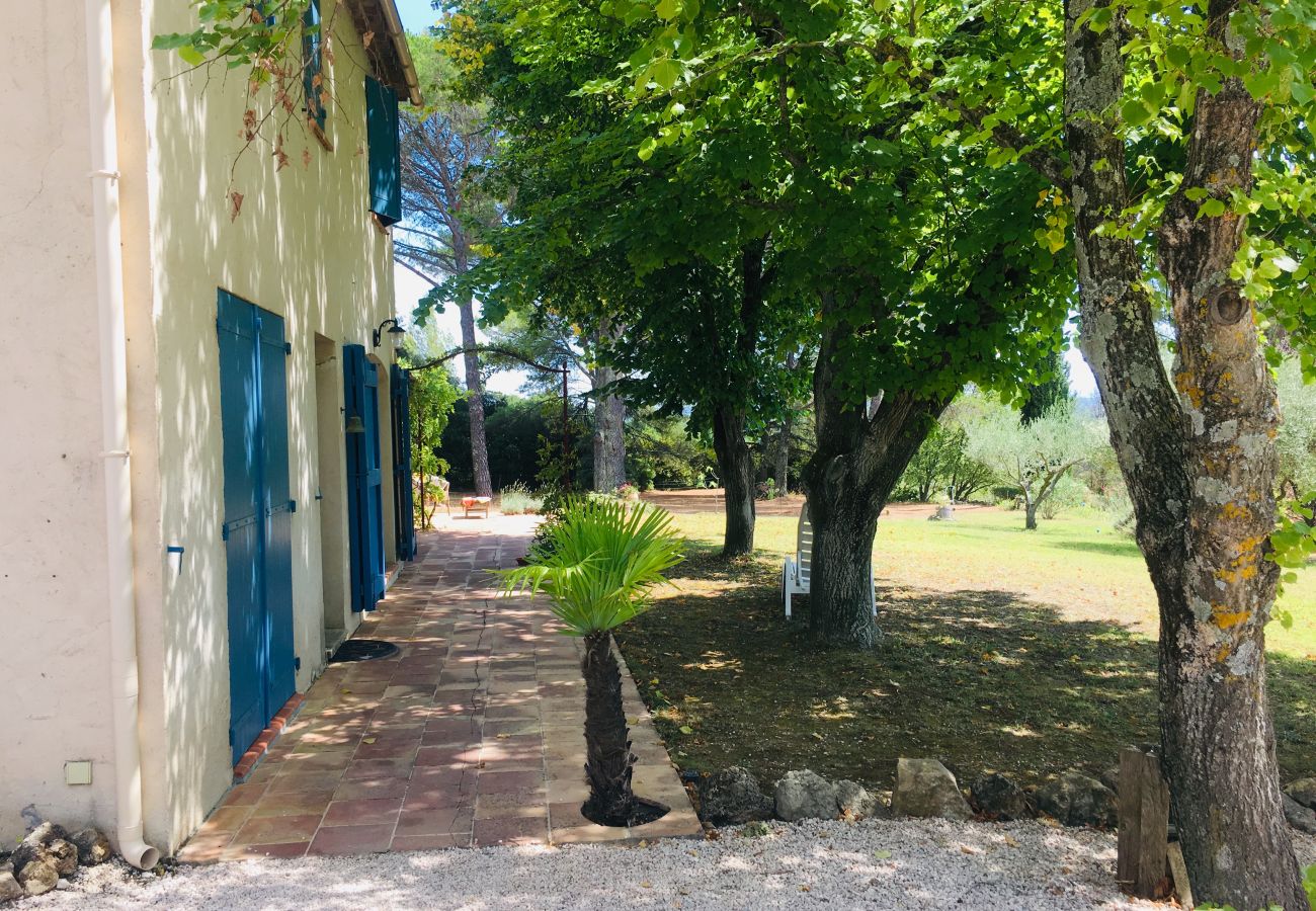House in Cotignac - La Ralaye : peaceful close to shops and restaurants House in Cotignac - La Ralaye : peaceful close to shops and restaurants