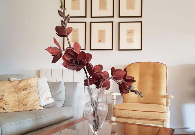 House in Cotignac - La Belle Etoile : private garden and terrace with exceptional setting House in Cotignac - La Belle Etoile : private garden and terrace with exceptional setting