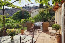 House in Cotignac - La Belle Etoile : private garden and terrace with exceptional setting