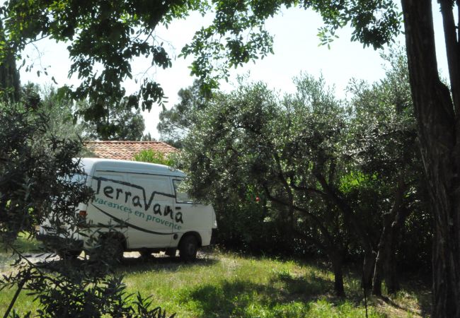 House in Cotignac - Arts & Flores : Seasonal rental in Provence Quiet holidays with Air conditioning, (heated) private pool and WIFI House in Cotignac - Arts & Flores : Seasonal rental in Provence Quiet holidays with Air conditioning, (heated) private pool and WIFI