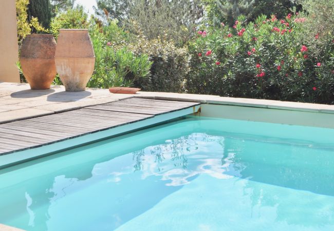 House in Cotignac - Arts & Flores : Quiet holidays with Air conditioning, (heated) private pool and WIFI