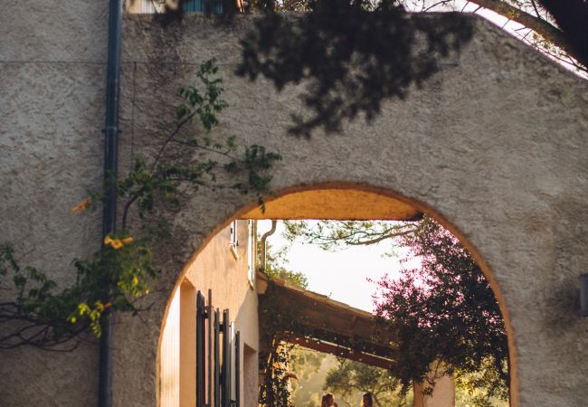 House in Cotignac - Mas du Perigoulier : family holiday in a traditional Provencal style House in Cotignac - Mas du Perigoulier : family holiday in a traditional Provencal style