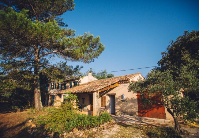 House in Cotignac - Mas du Perigoulier : family holiday in a traditional Provencal style