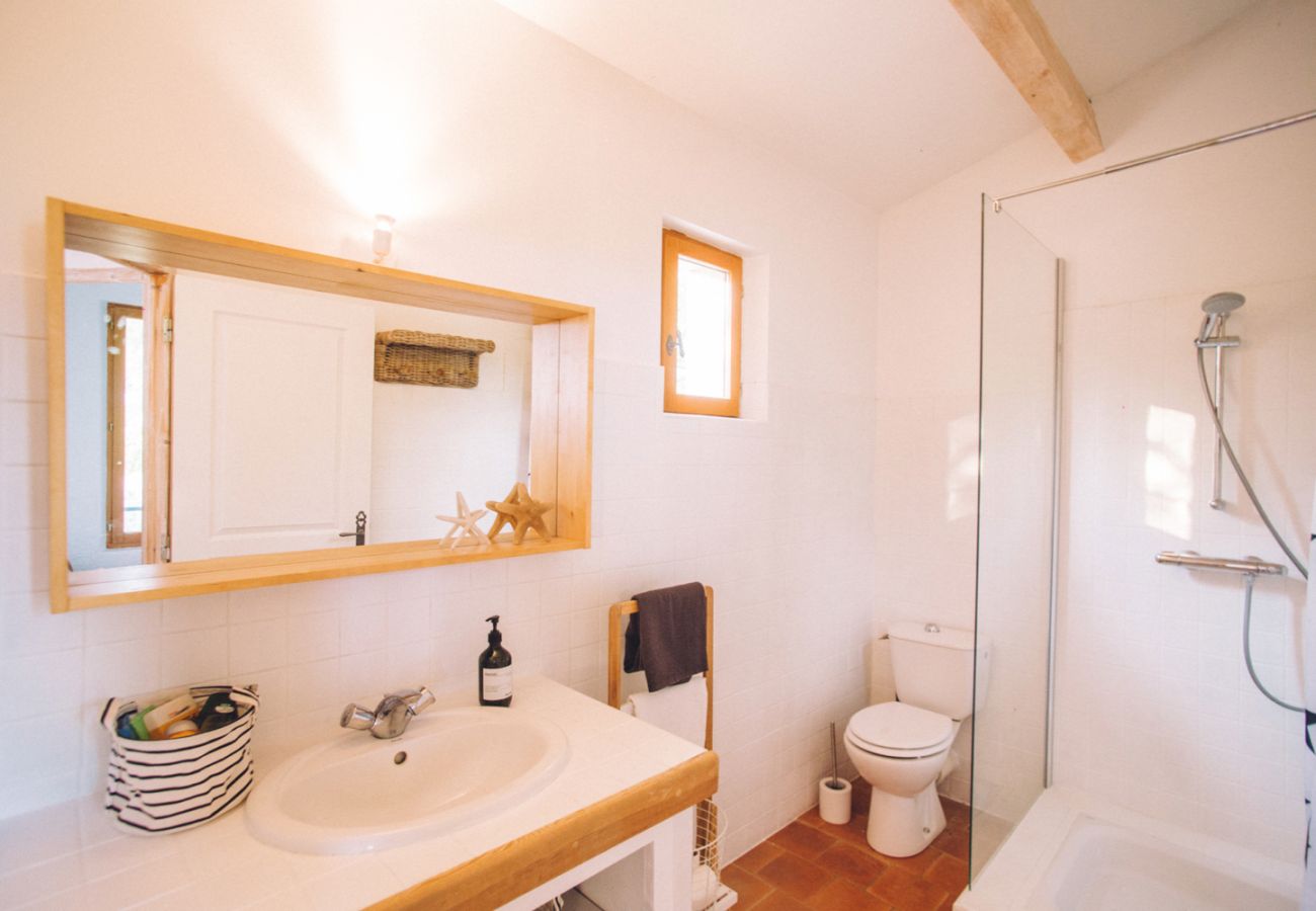 House in Cotignac - Mas du Perigoulier : family holiday in a traditional Provencal style House in Cotignac - Mas du Perigoulier : family holiday in a traditional Provencal style