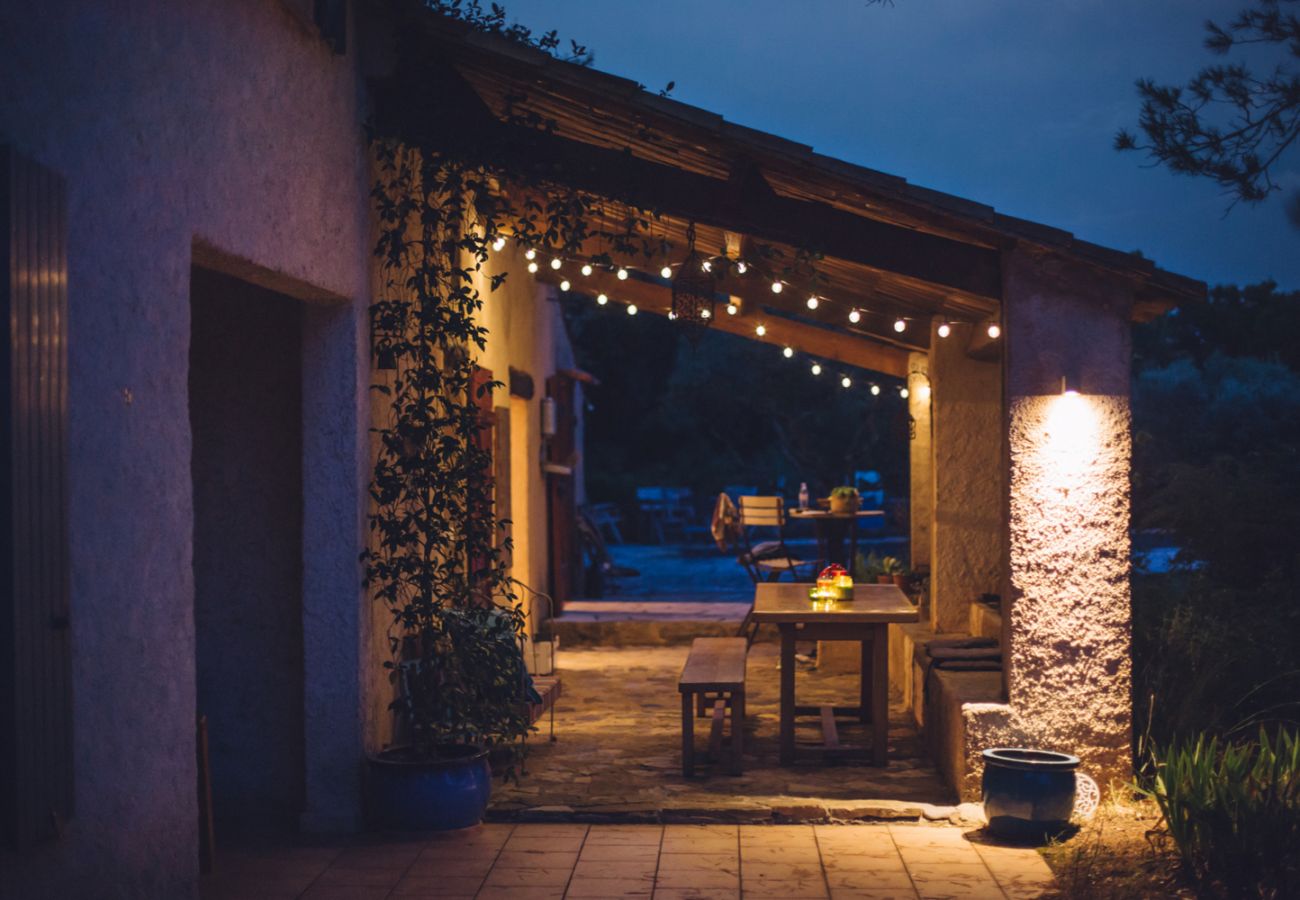 House in Cotignac - Mas du Perigoulier : family holiday in a traditional Provencal style House in Cotignac - Mas du Perigoulier : family holiday in a traditional Provencal style