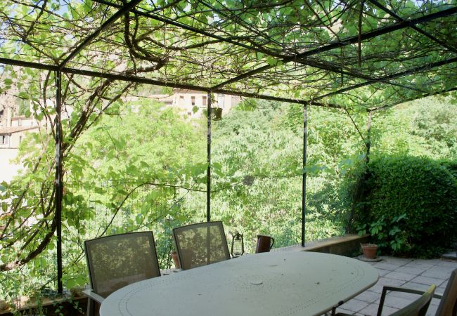 House in Cotignac - Maison Perchée : private pool, aircon, walking distance to shops and restaurants