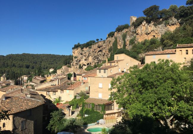House in Cotignac - Maison Perchée : private pool, aircon, walking distance to shops and restaurants