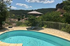 House in Cotignac - Maison Perchée : private pool, aircon, walking distance to shops and restaurants