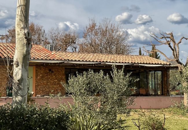 Villa in Cotignac - The 8 Clos, gorgeous property with private pool in Cotignac Villa in Cotignac - The 8 Clos, gorgeous property with private pool in Cotignac