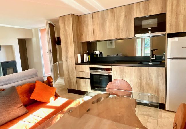 Villa in Cotignac - The 8 Clos, gorgeous property with private pool in Cotignac Villa in Cotignac - The 8 Clos, gorgeous property with private pool in Cotignac