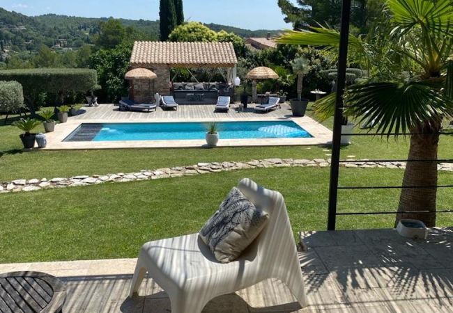 Villa in Cotignac - L'Escale in Cotignac, comfortable villa in Provence for 9 with AC, private pool Villa in Cotignac - L'Escale in Cotignac, comfortable villa in Provence for 9 with AC, private pool