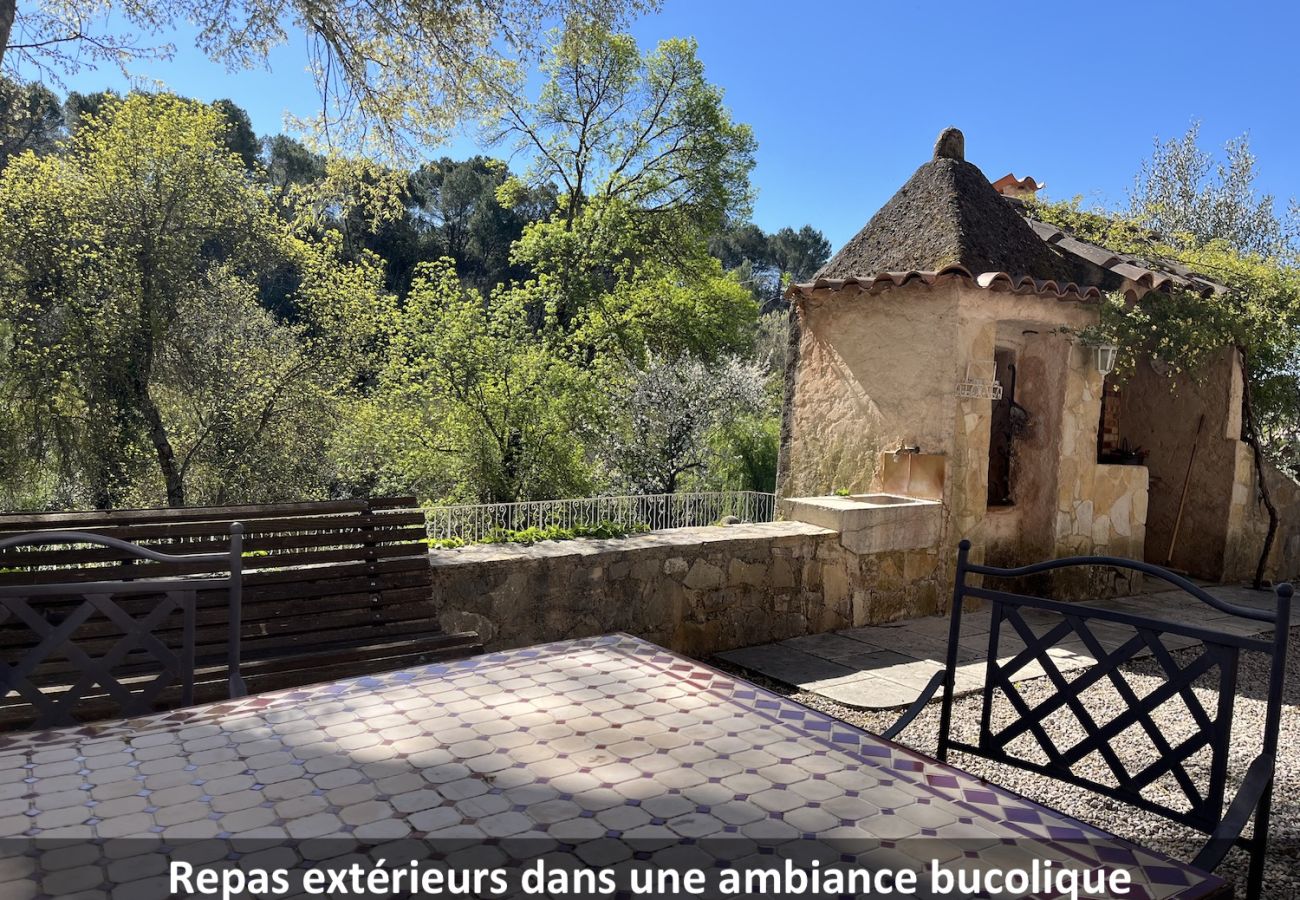 House in Cotignac - Campagne la Rivière, bucolic setting for 4 to 6 people, private pool, wifi
