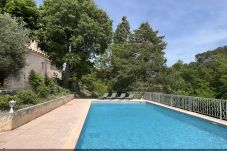 House in Cotignac - Campagne la Rivière, bucolic setting for 4 to 6 people, private pool, wifi